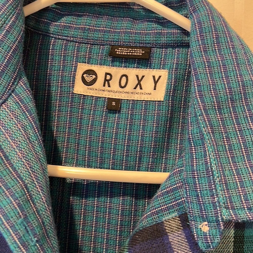 Roxy S Shacket - Picture 2 of 3